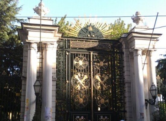 Galatasaray videregående skole